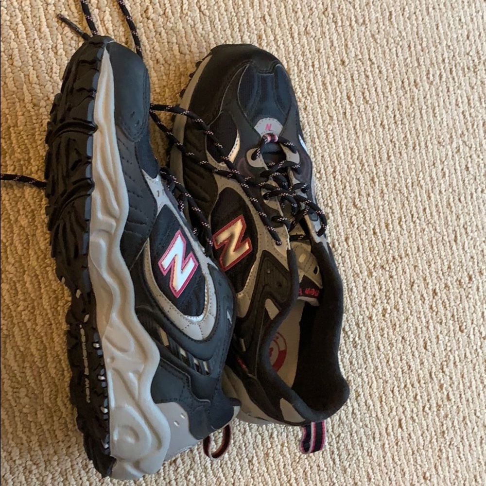 NWT New Balance size 10 woman’s shoe.